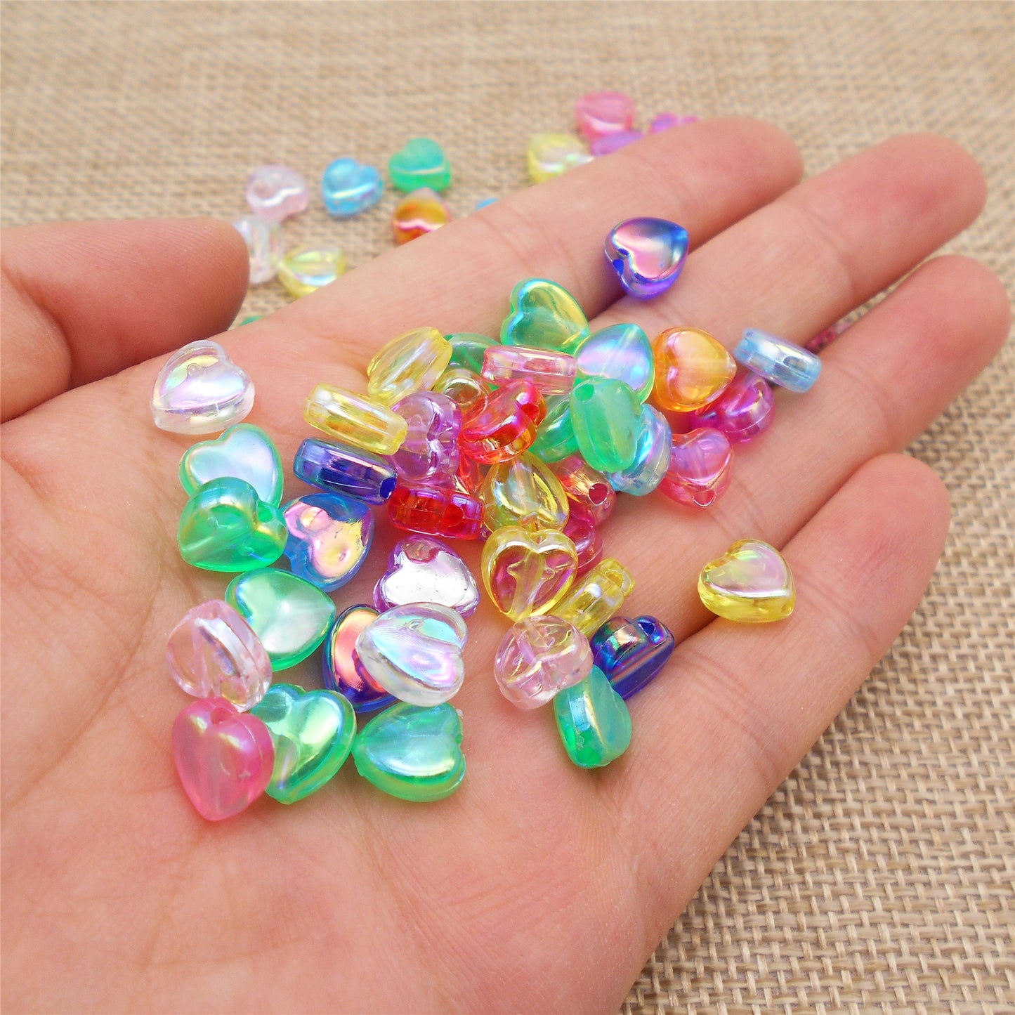 500 PCS Mixed Acrylic Heart Shape Beads Small Size Clear Colors Bead Assortments Colorful Flat Loose Beads Spacer Bead for Necklace Bracelet Jewelry Making