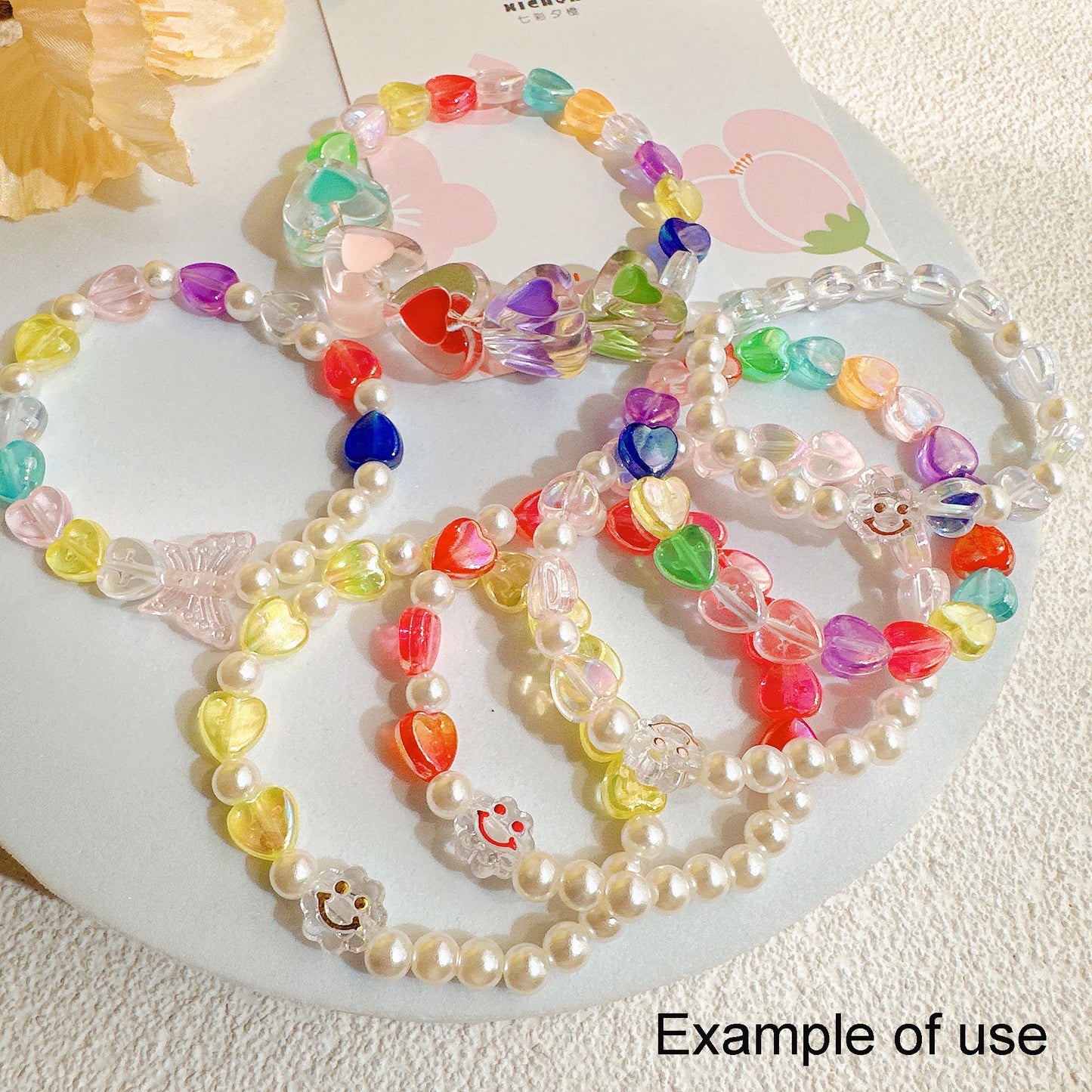 500 PCS Mixed Acrylic Heart Shape Beads Small Size Clear Colors Bead Assortments Colorful Flat Loose Beads Spacer Bead for Necklace Bracelet Jewelry Making