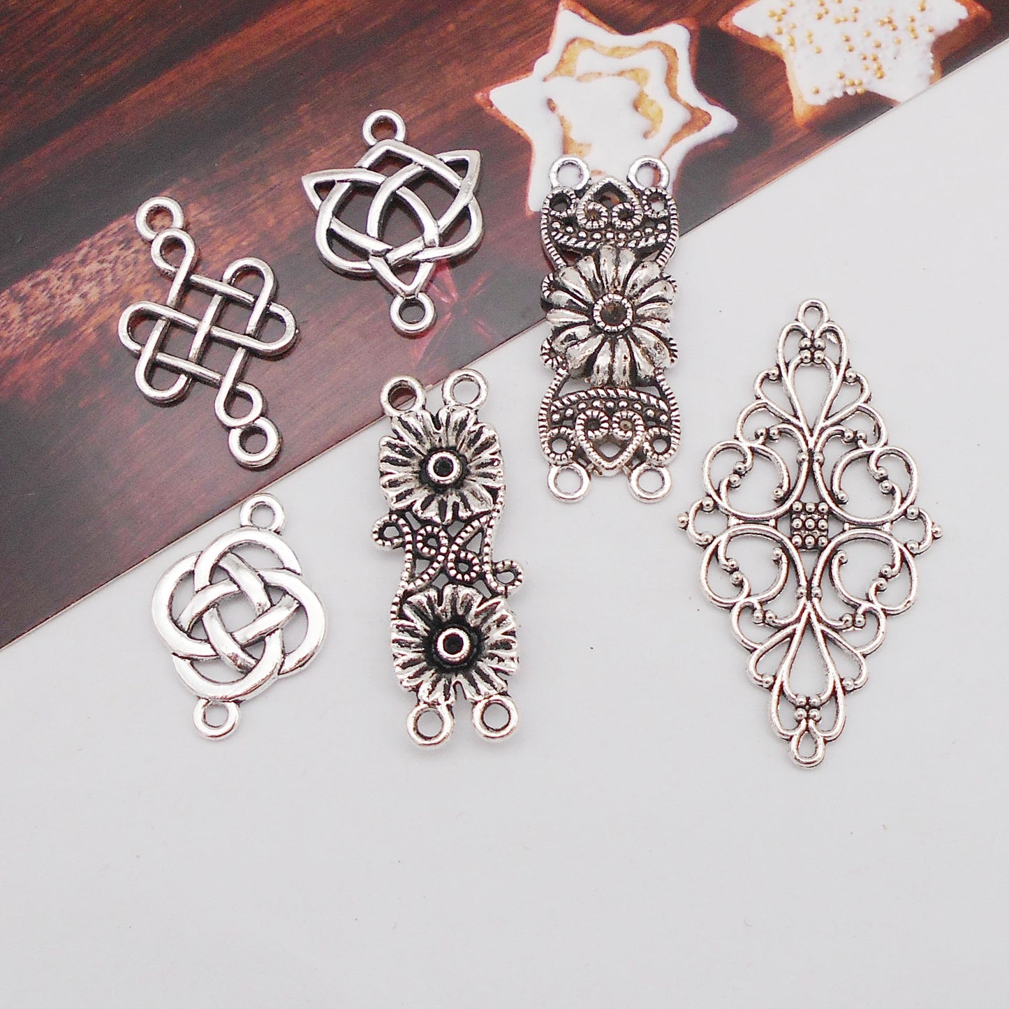 36pcs Mixed Antique Silver Alloy Chinese Knot Celtic Knot Celtic Knot Pendant for Jewelry Making DIY