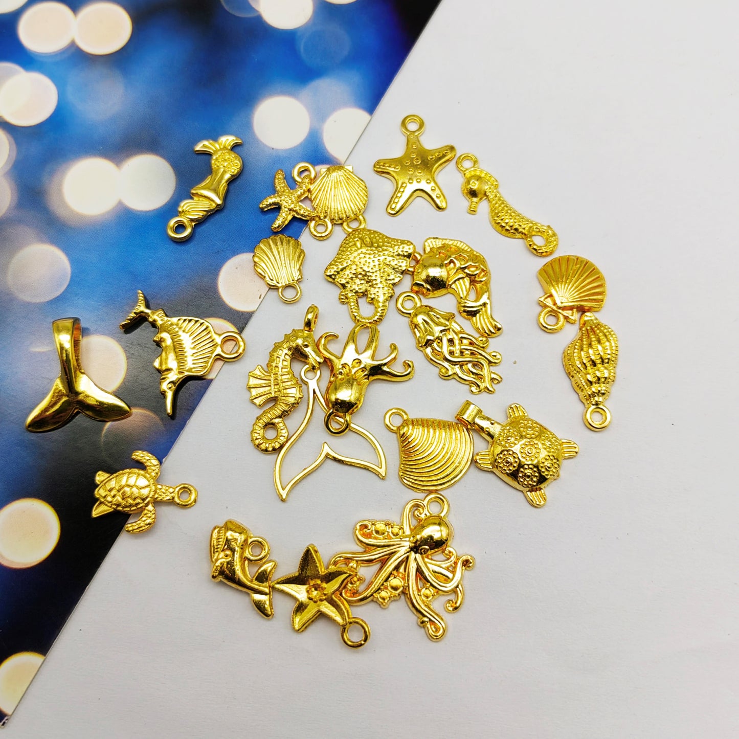 200PCS Gold Sea Animal Charms Assortment Starfish Shells Bulk Ocean Pendants Mermaid Tail Fish for Summer Beach Jewelry Necklace Bracelet Making DIY Crafts